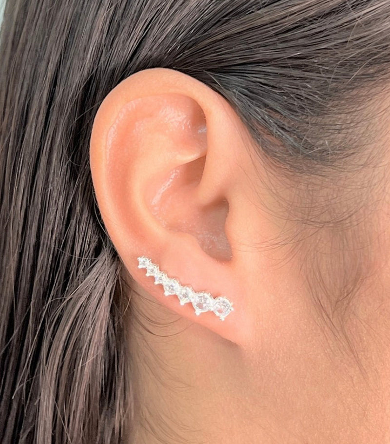 Brinco Prata Tipo Ear Cuff com 07 Zircônias